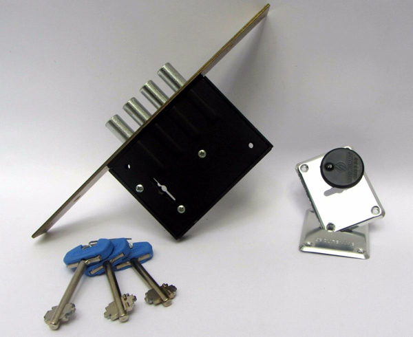 Imagen de Cerrojo De Alta Seguridad Securemme. Bronce.