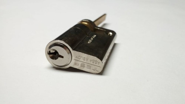 Imagen de Cilindro Europerfil Tesa Barra Antipánico (40-10)