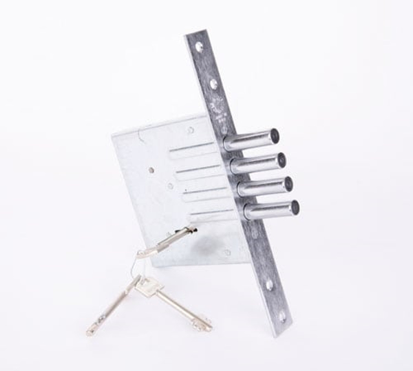 Imagen de Cerrojo securemme de 4 vueltas Z20202L combinados